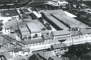 Usine Neyrpic old photo industrielle_0003_1-980x573